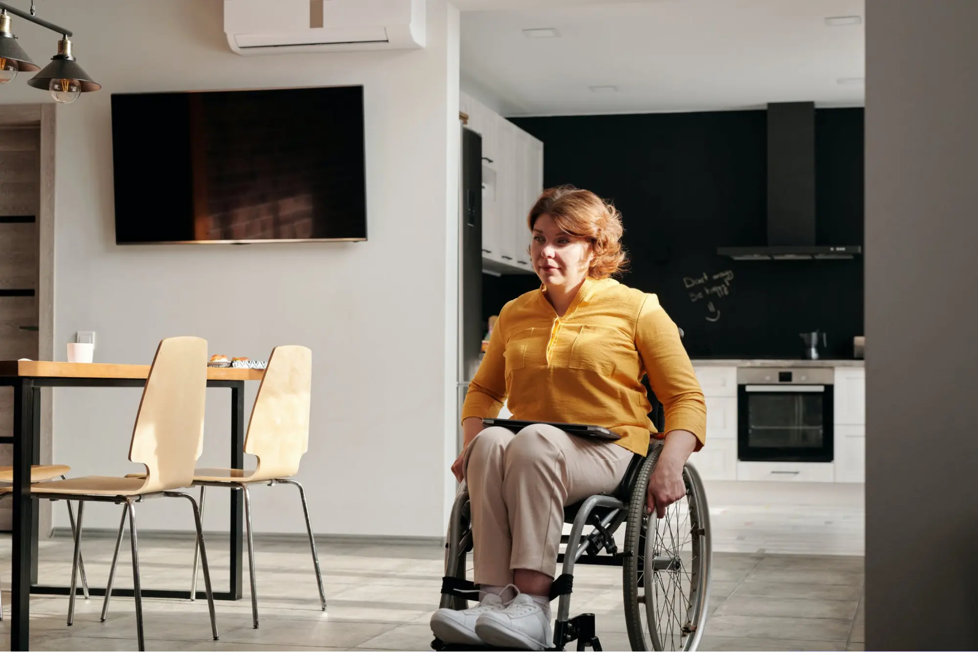 A lady in a wheel chair who has Disability Insurance.